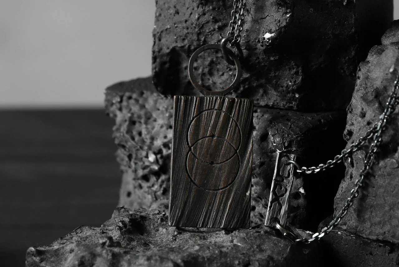 GASPARD HEX Glyphic Pendant oxidized bronze / 60cm chain - Image 22