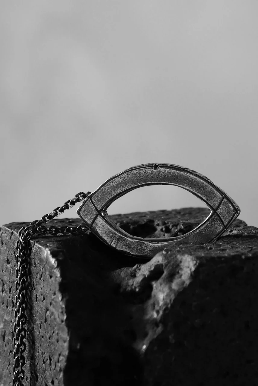 GASPARD HEX Mandorla Pendant / 60cm chain - Image 7