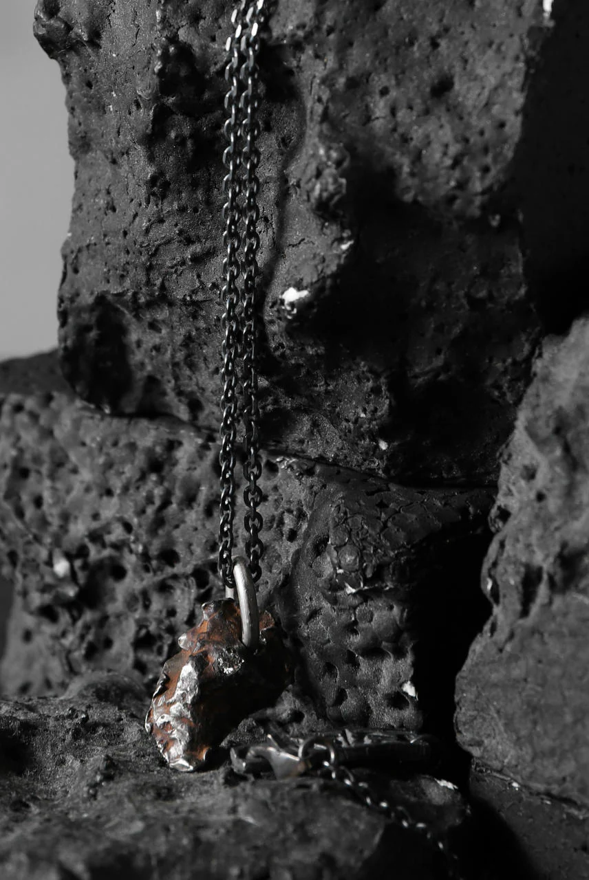 GASPARD HEX Meteorite Pendant with White Diamond / 60cm chain - Image 6