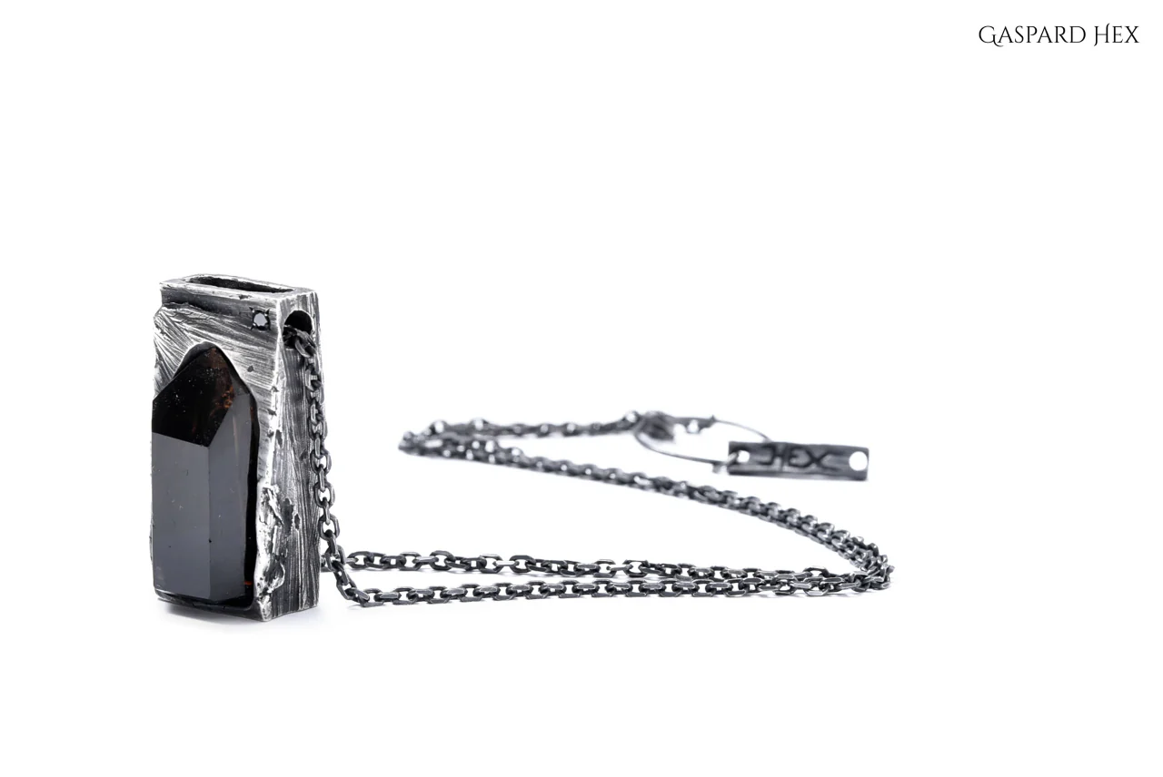 GASPARD HEX Quartz Inclusion Pendant XL with Black Diamond - Image 16