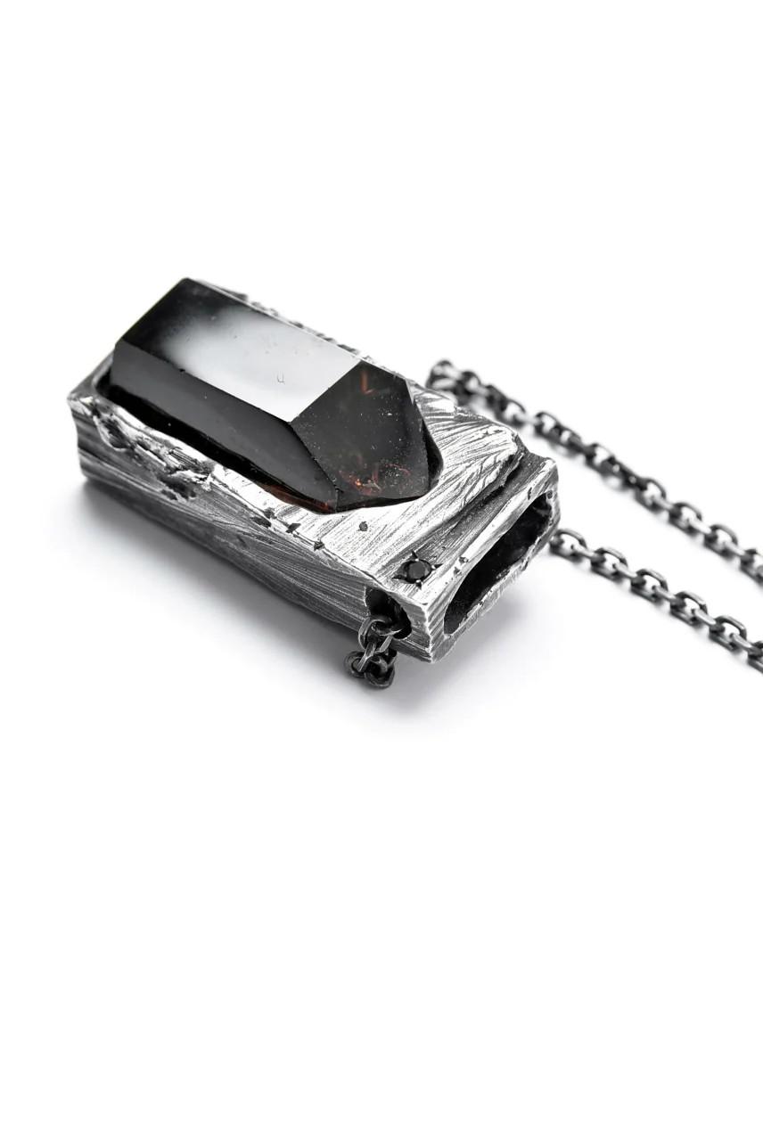 GASPARD HEX Quartz Inclusion Pendant XL with Black Diamond - Image 5