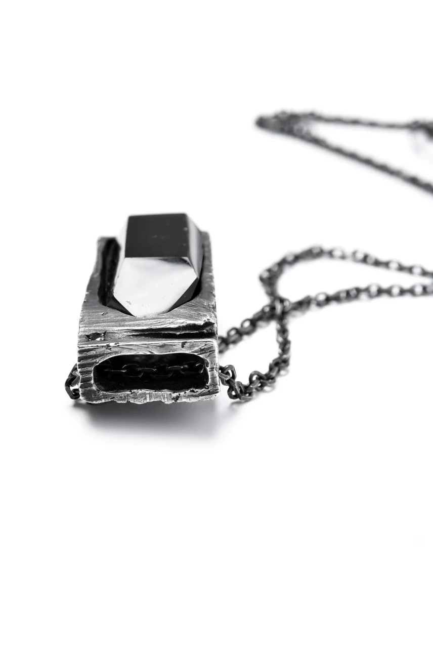 GASPARD HEX Quartz Inclusion Pendant XL with Black Diamond - Image 6