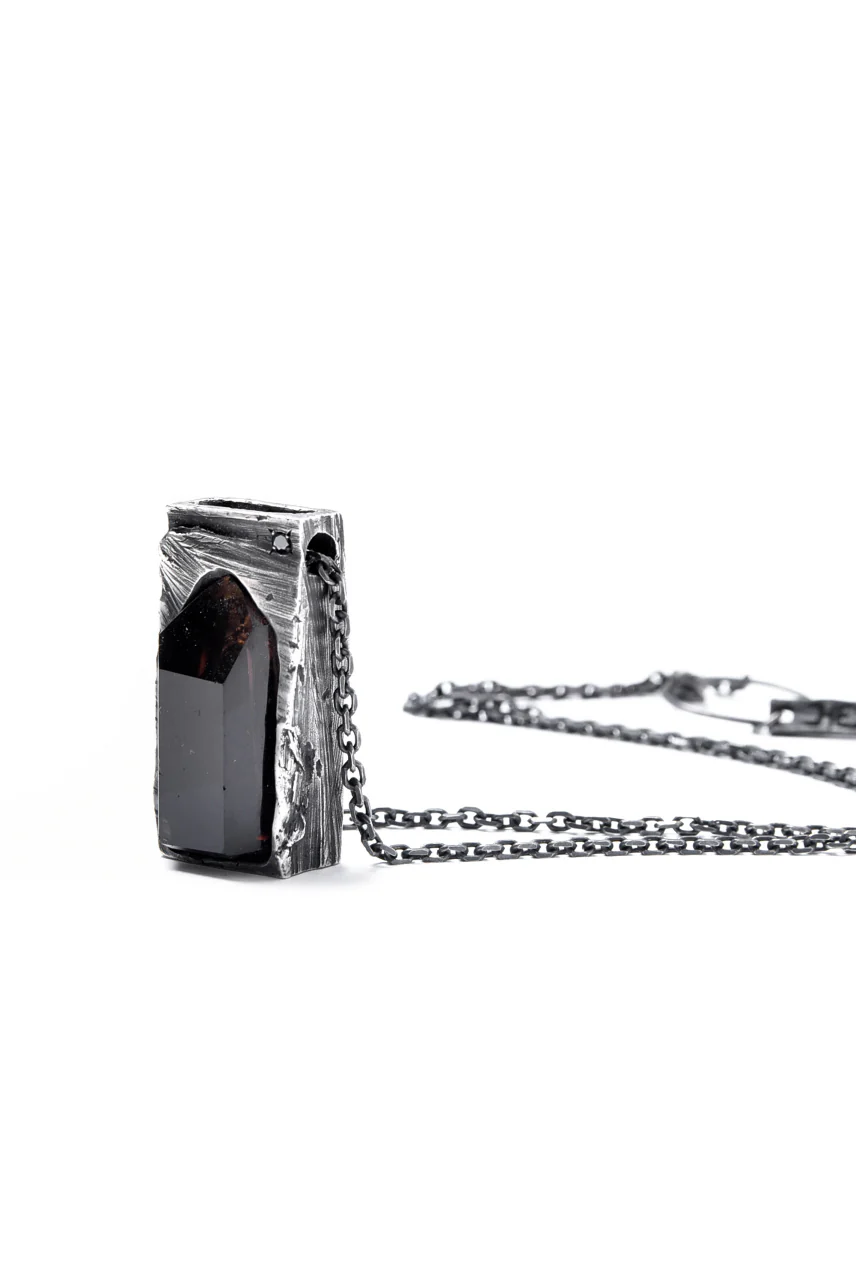 GASPARD HEX Quartz Inclusion Pendant XL with Black Diamond - Image 8