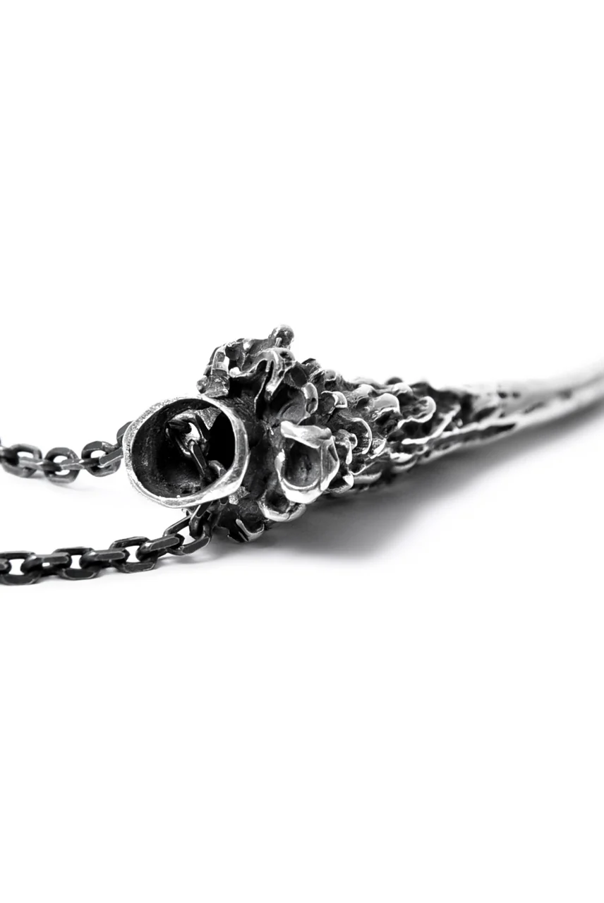 GASPARD HEX Small Horn Silver 80cm chain - Image 11