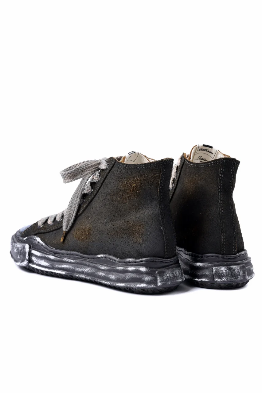 ISAMU KATAYAMA BACKLASH xx Maison MIHARA YASUHIRO “PETERSON” OG SOLE STEER SUEDE GARMENT-DYED HIGH-TOP SNEAKER (BLACK) - Image 13