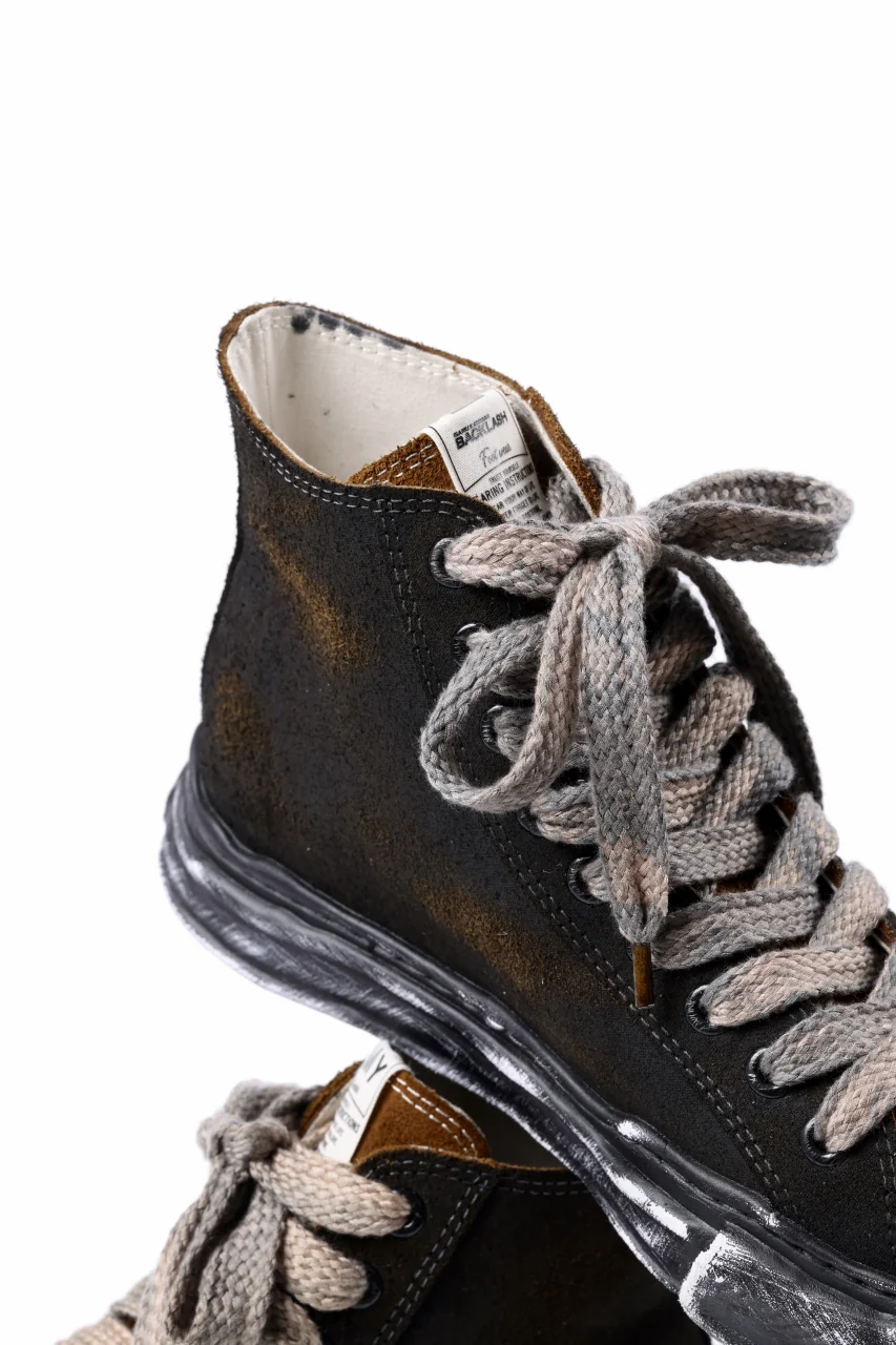 ISAMU KATAYAMA BACKLASH xx Maison MIHARA YASUHIRO “PETERSON” OG SOLE STEER SUEDE GARMENT-DYED HIGH-TOP SNEAKER (BLACK) - Image 19