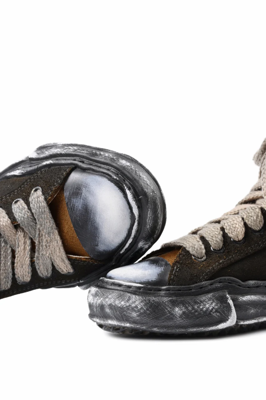 ISAMU KATAYAMA BACKLASH xx Maison MIHARA YASUHIRO “PETERSON” OG SOLE STEER SUEDE GARMENT-DYED HIGH-TOP SNEAKER (BLACK) - Image 21