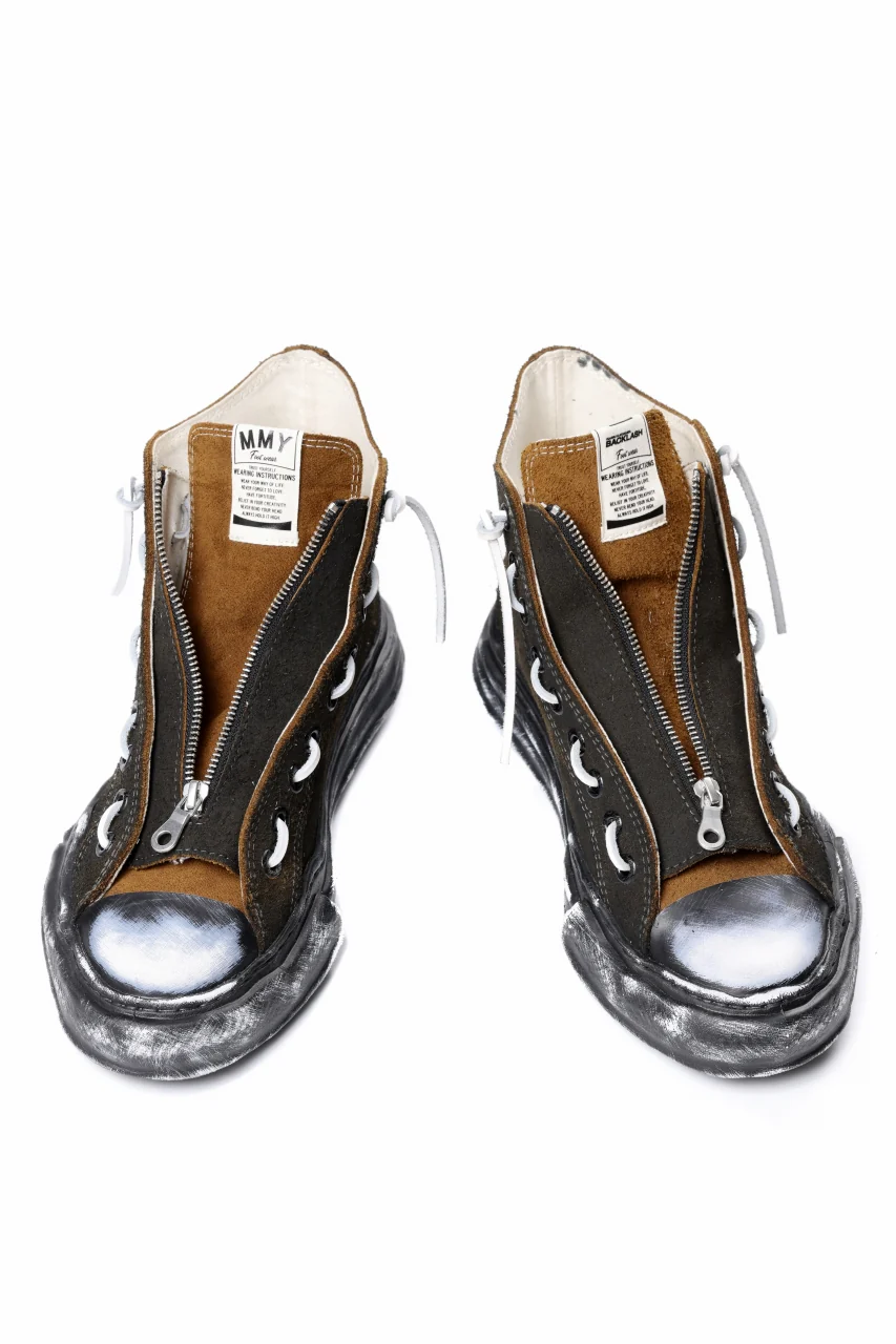 ISAMU KATAYAMA BACKLASH xx Maison MIHARA YASUHIRO “PETERSON” OG SOLE STEER SUEDE GARMENT-DYED HIGH-TOP SNEAKER (BLACK) - Image 3