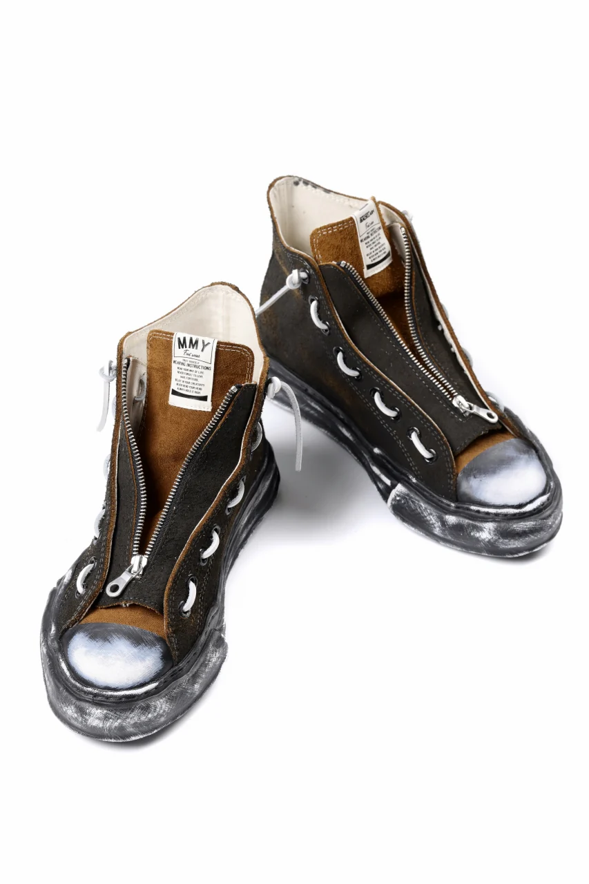 ISAMU KATAYAMA BACKLASH xx Maison MIHARA YASUHIRO “PETERSON” OG SOLE STEER SUEDE GARMENT-DYED HIGH-TOP SNEAKER (BLACK) - Image 5