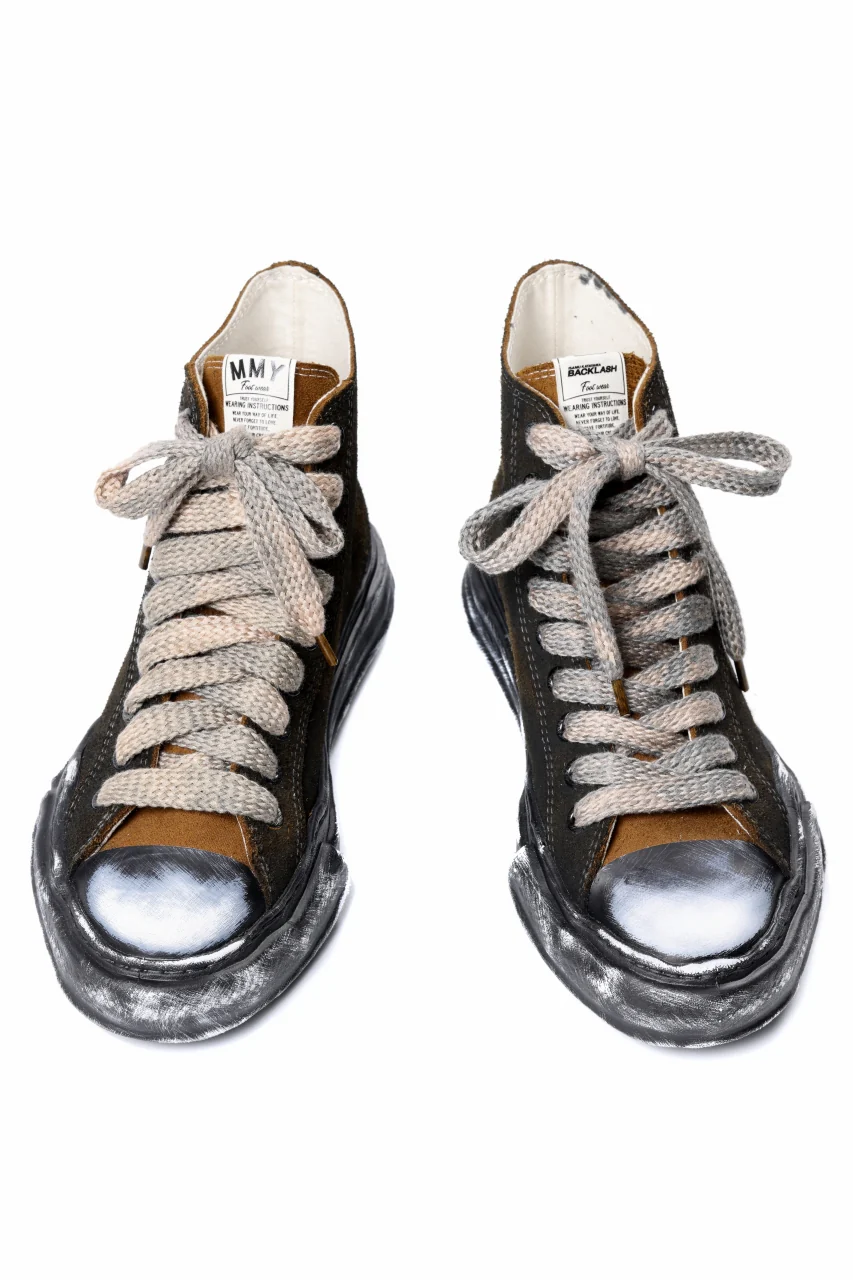 ISAMU KATAYAMA BACKLASH xx Maison MIHARA YASUHIRO “PETERSON” OG SOLE STEER SUEDE GARMENT-DYED HIGH-TOP SNEAKER (BLACK) - Image 9