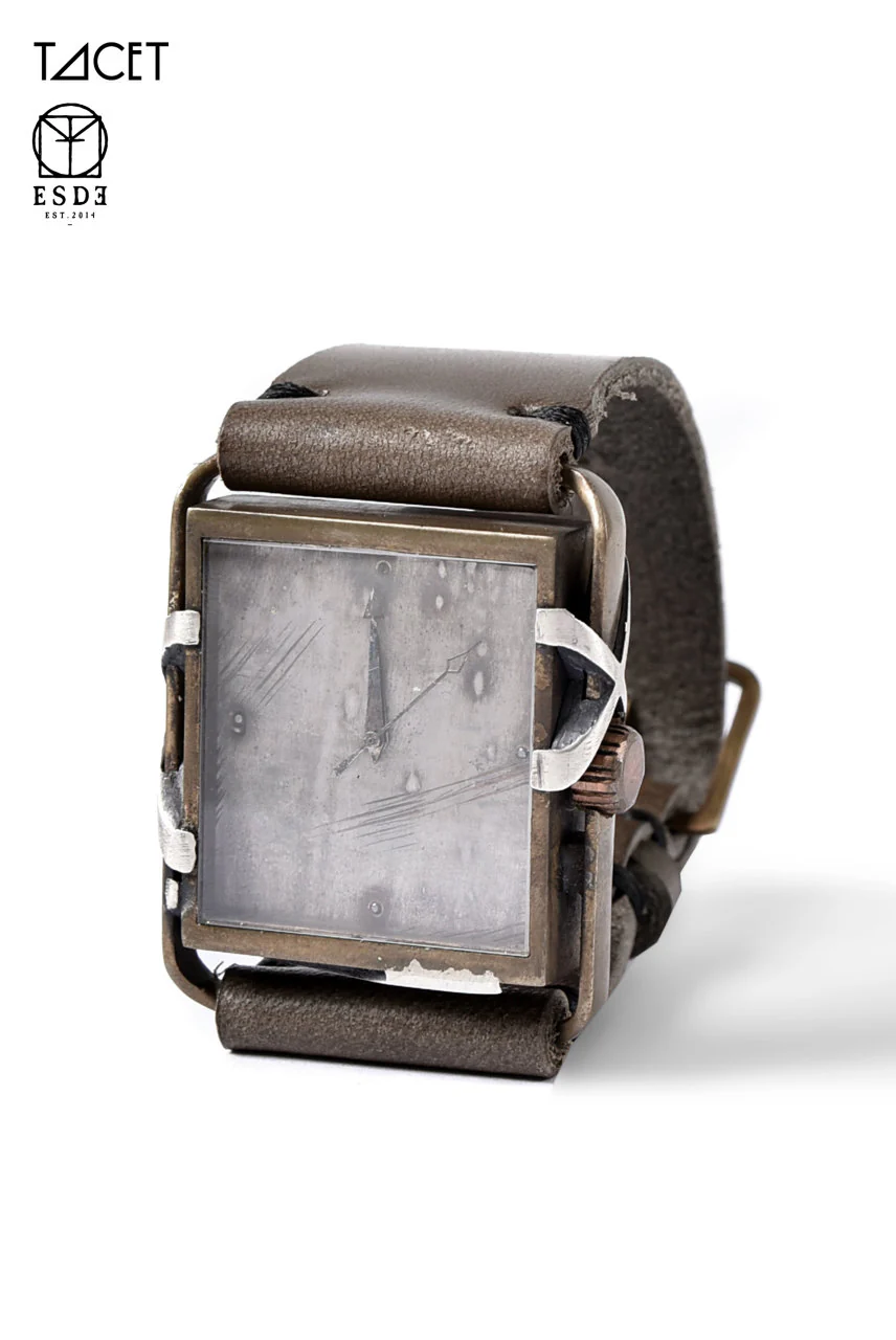 TACET x ESDE - Pyramid watch in brass with Black Diamond (Automatic) - Image 10