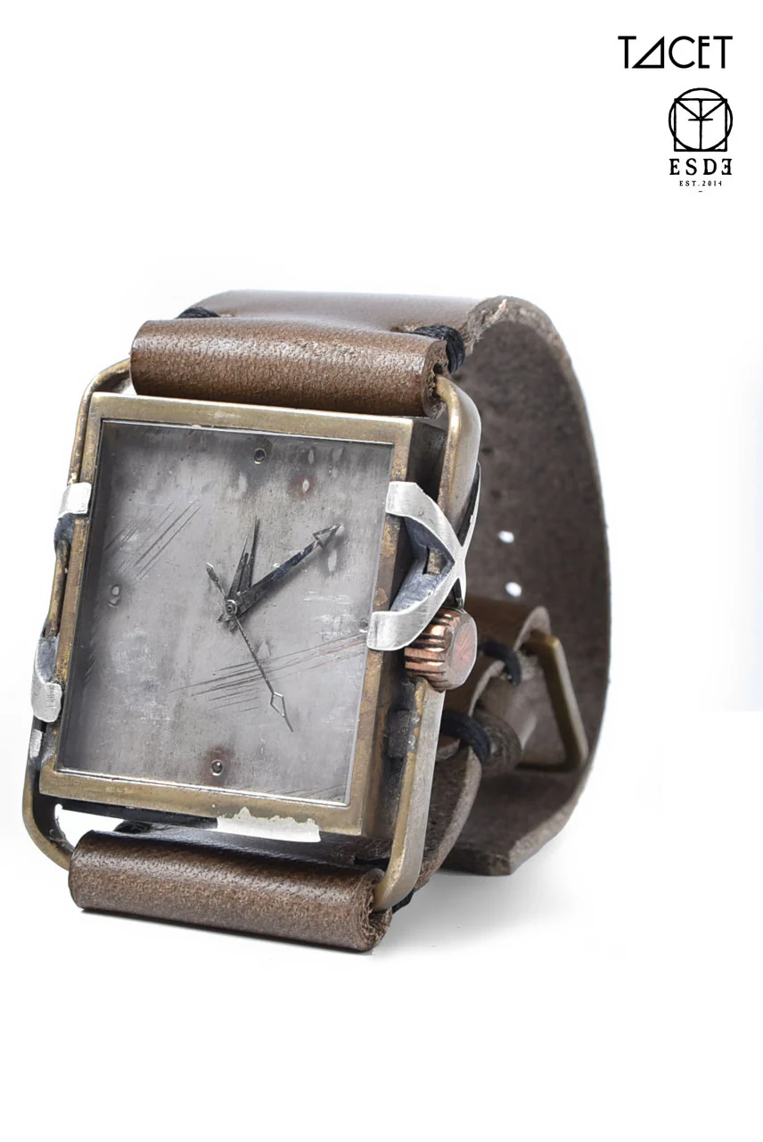 TACET x ESDE - Pyramid watch in brass with Black Diamond (Automatic) - Image 13