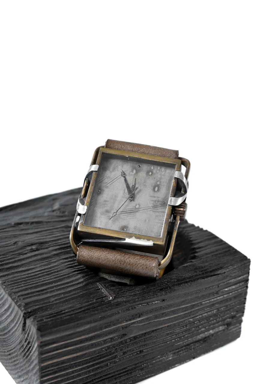 TACET x ESDE - Pyramid watch in brass with Black Diamond (Automatic) - Image 22