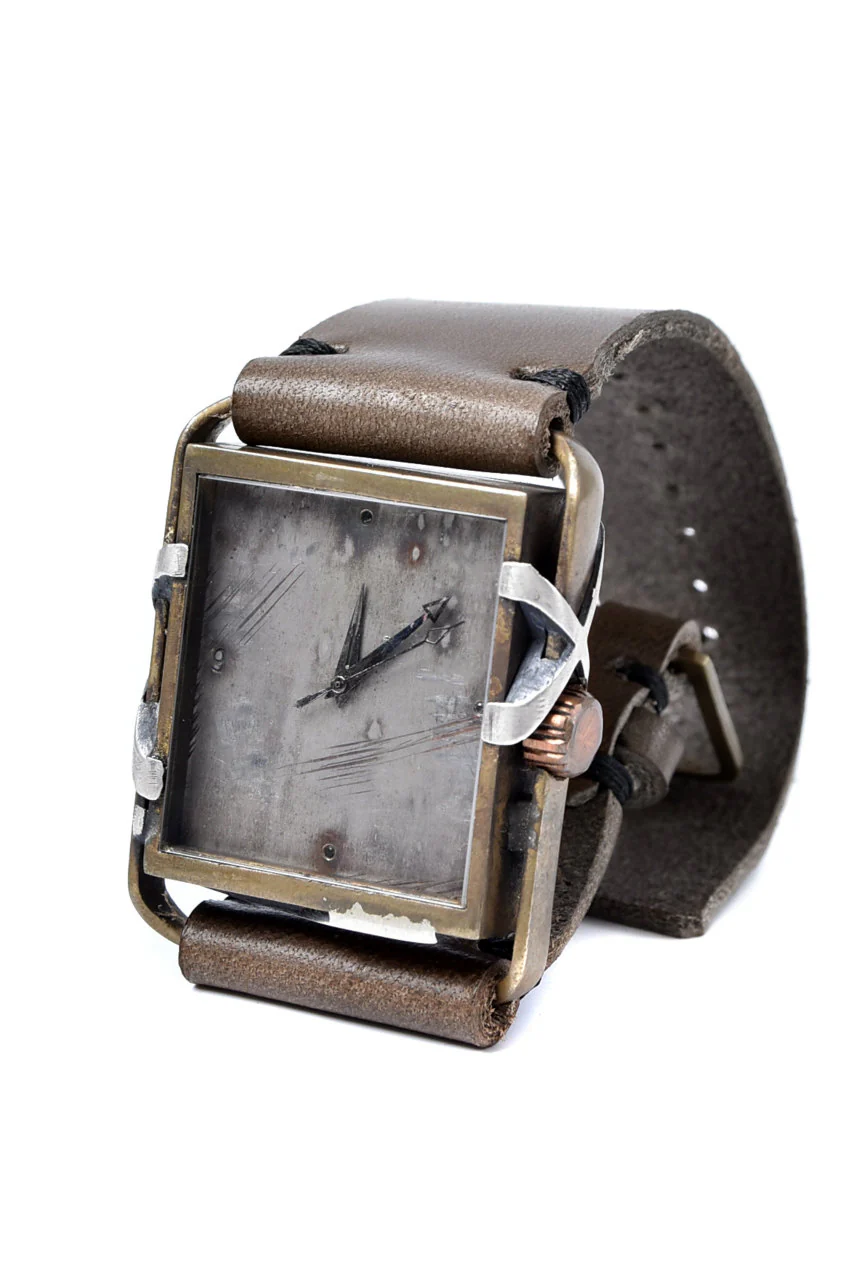TACET x ESDE - Pyramid watch in brass with Black Diamond (Automatic) - Image 6