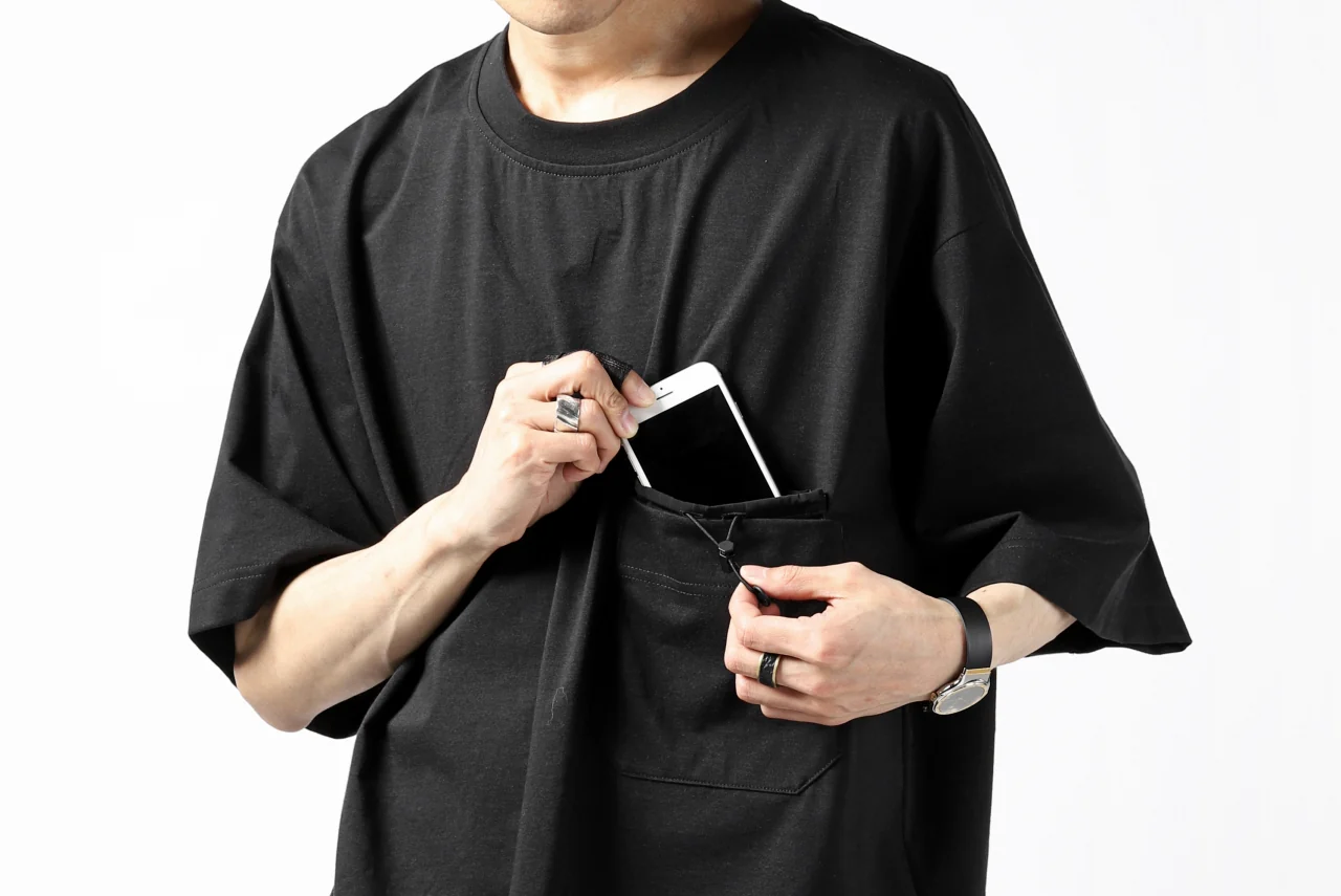 Y-3 Yohji Yamamoto STRINGS POCKET TEE / PAPER JERSEY (BLACK) - Image 25