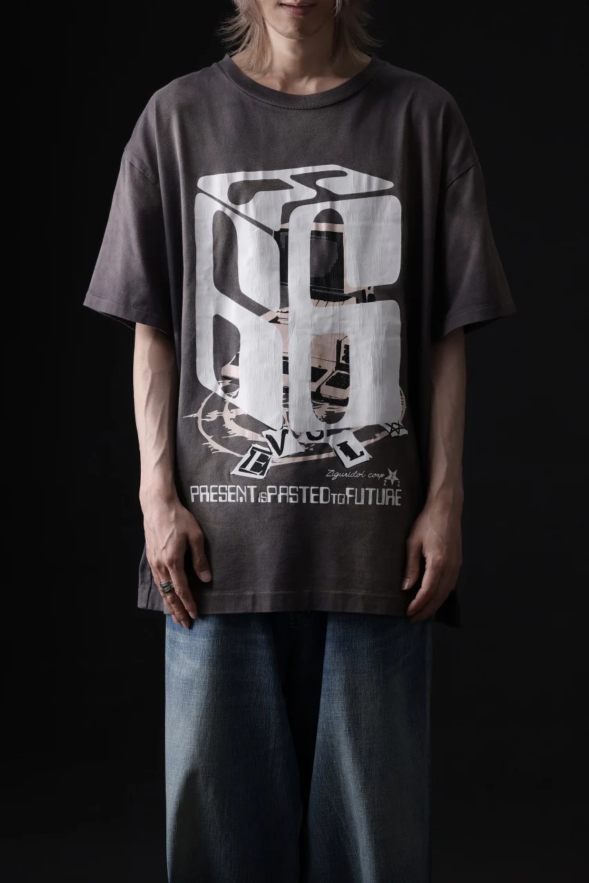 ZIG UR IDOL FADED & CRACKED SS TOPS - 666 (VINTAGE GREY) - Image 18